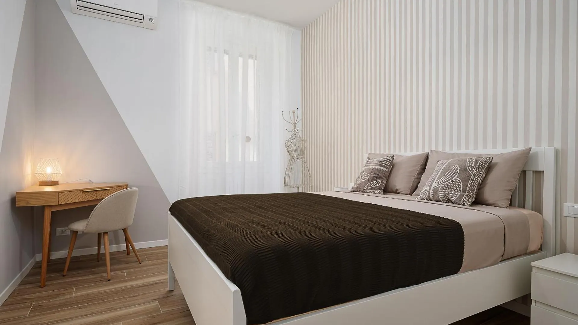 Classbnb - Apartment Just 400 Meters From Piazza Duomo Milán